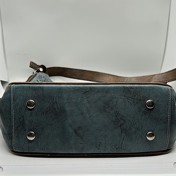American West Gorgeous Light Blue/Brown Floral Leather Shoulder Bag Purse 🌸🌸 - Picture 7 of 14